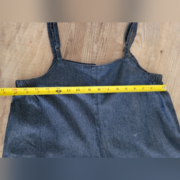 Jean - Picture 4 of 9